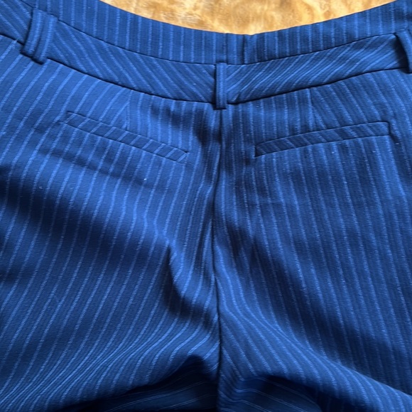 Fashion Bug 16W Pinstripe Flare leg Pants. - Picture 4 of 5